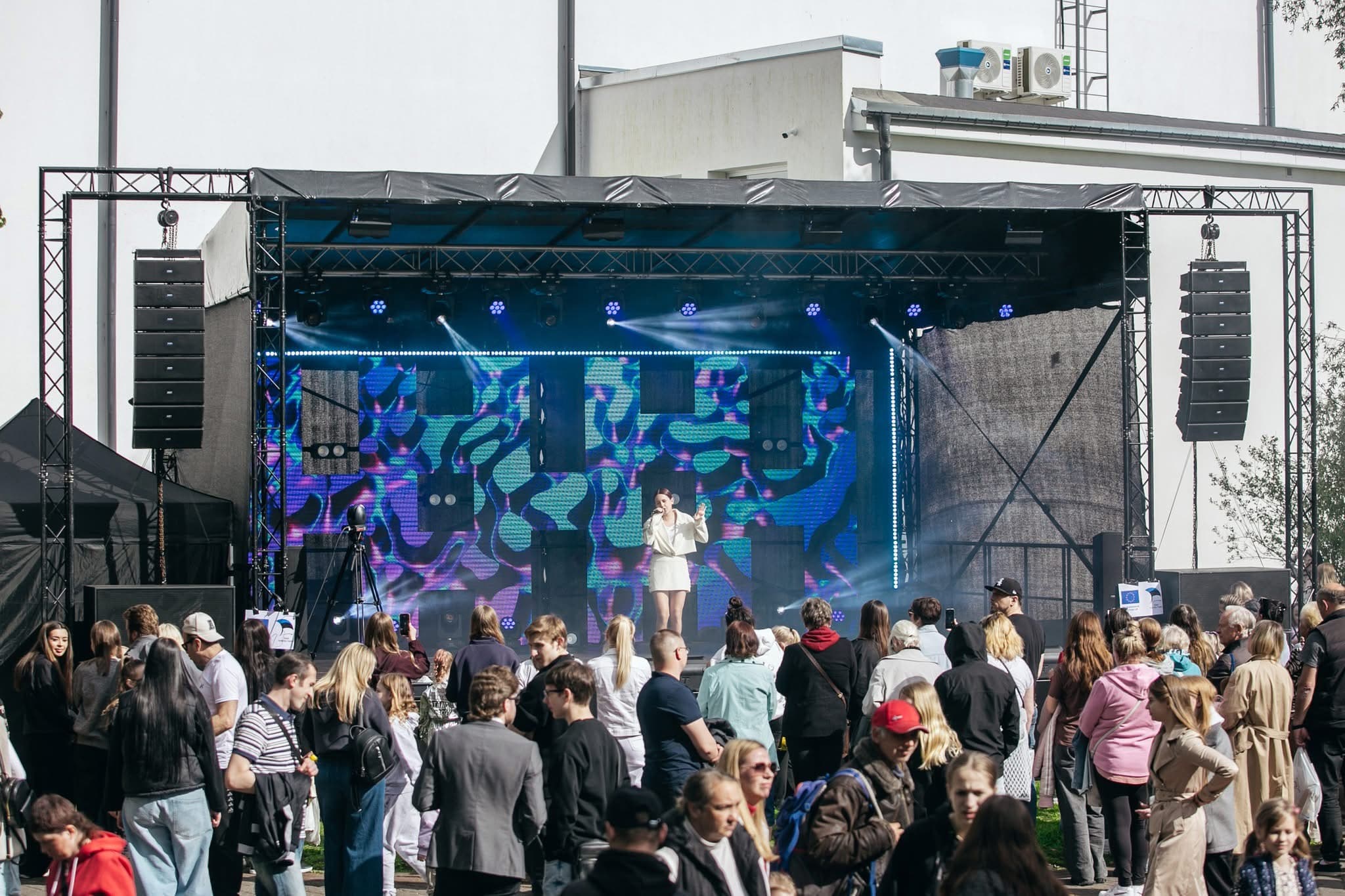 Lavad ja konstruktsioonid